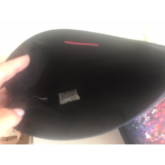 Elliott Lucca Set of 3 Artisan Floral Bouquet Indigo Blue Cosmetic Bags NEW - Picture 9 of 9